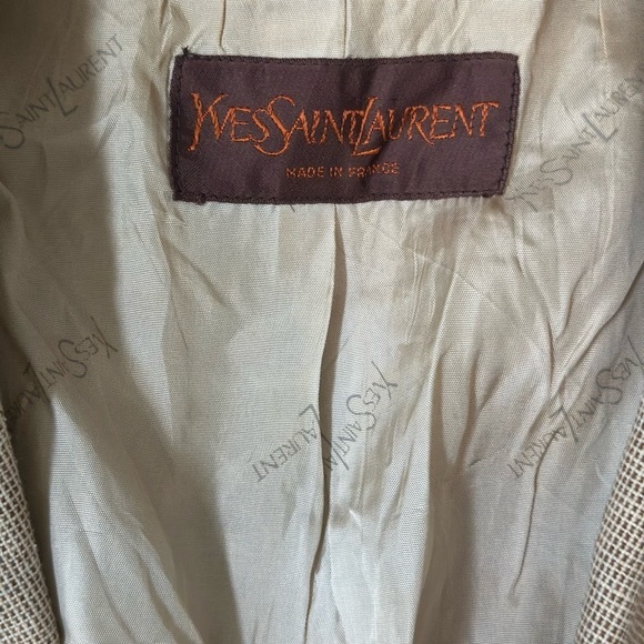 Yves Saint Laurent tan and cream linen blazer - Picture 2 of 6
